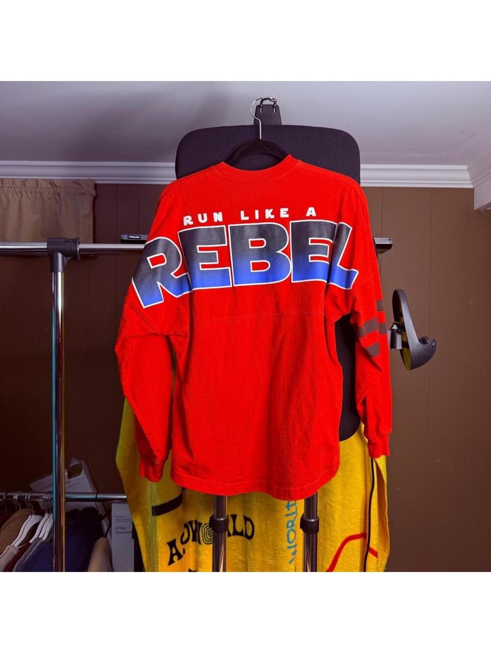 Star Wars Run Disney Spirit Jersey - XS, Red (2018 Star Wars Marathon Weekend) - Picture 6 of 8